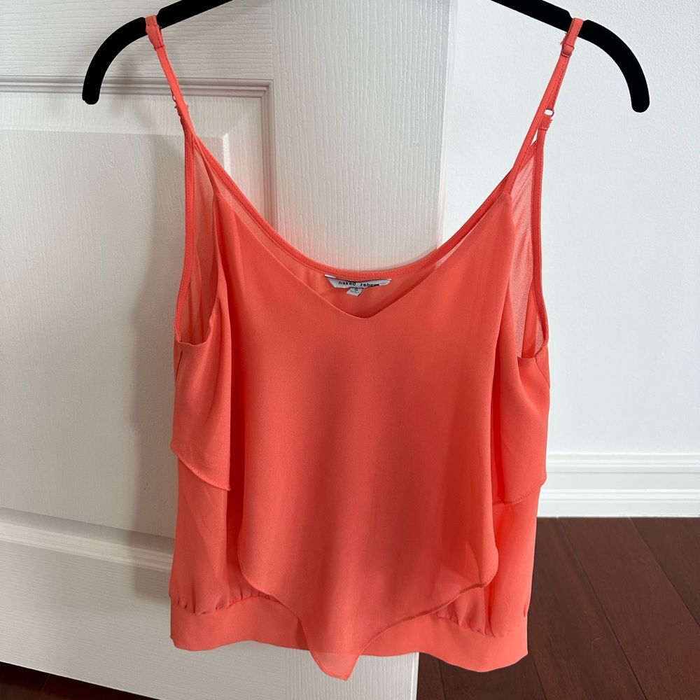 Coral top size small
